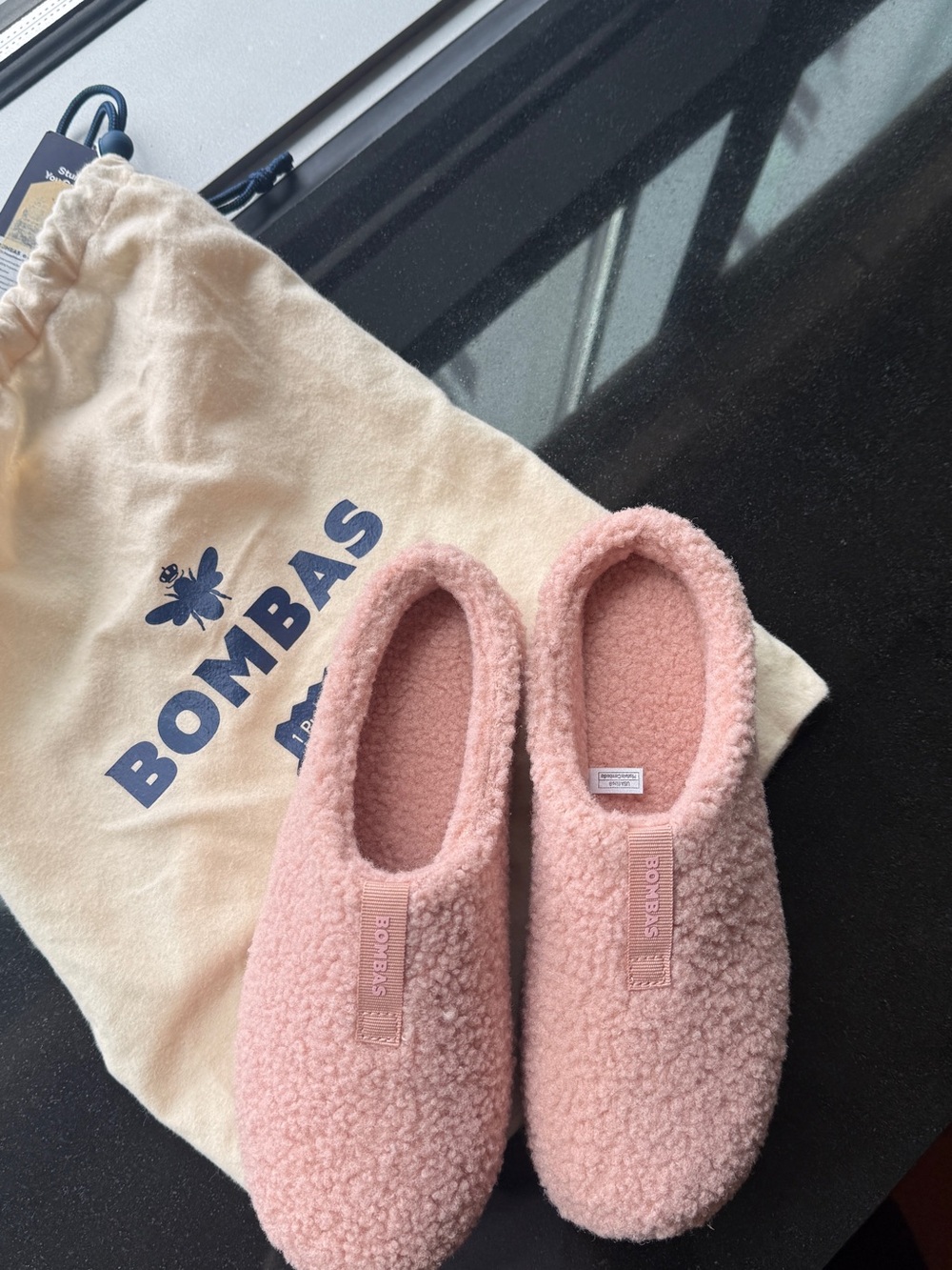 Bombas Pink Fleece Slip-On Sherpa Slippers NEW